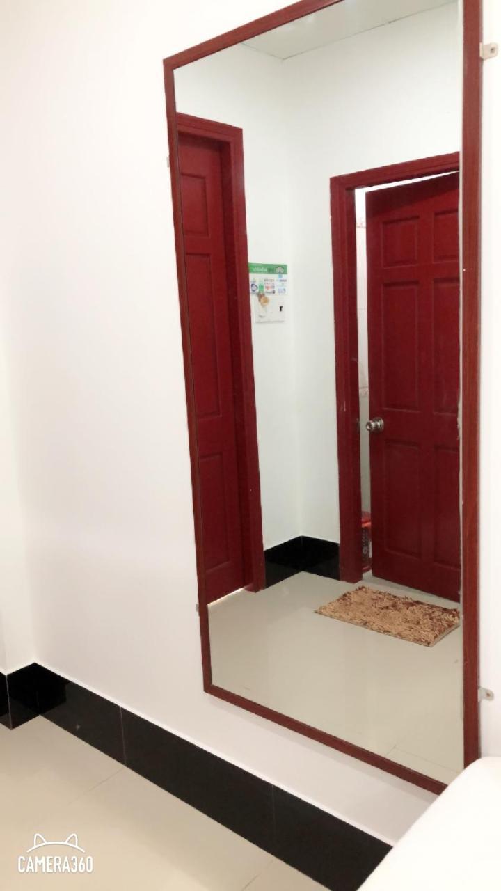 Ha Phat Hotel Duong Dong  Exterior photo