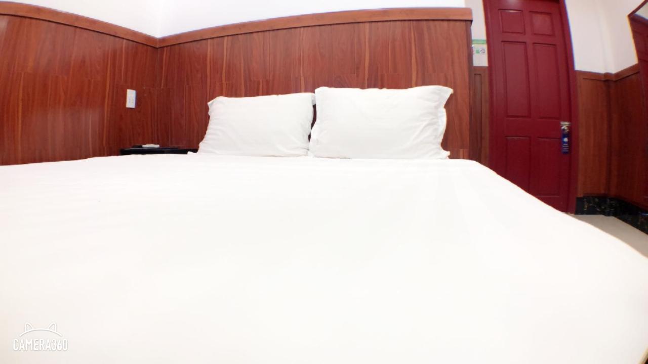 Ha Phat Hotel Duong Dong  Exterior photo