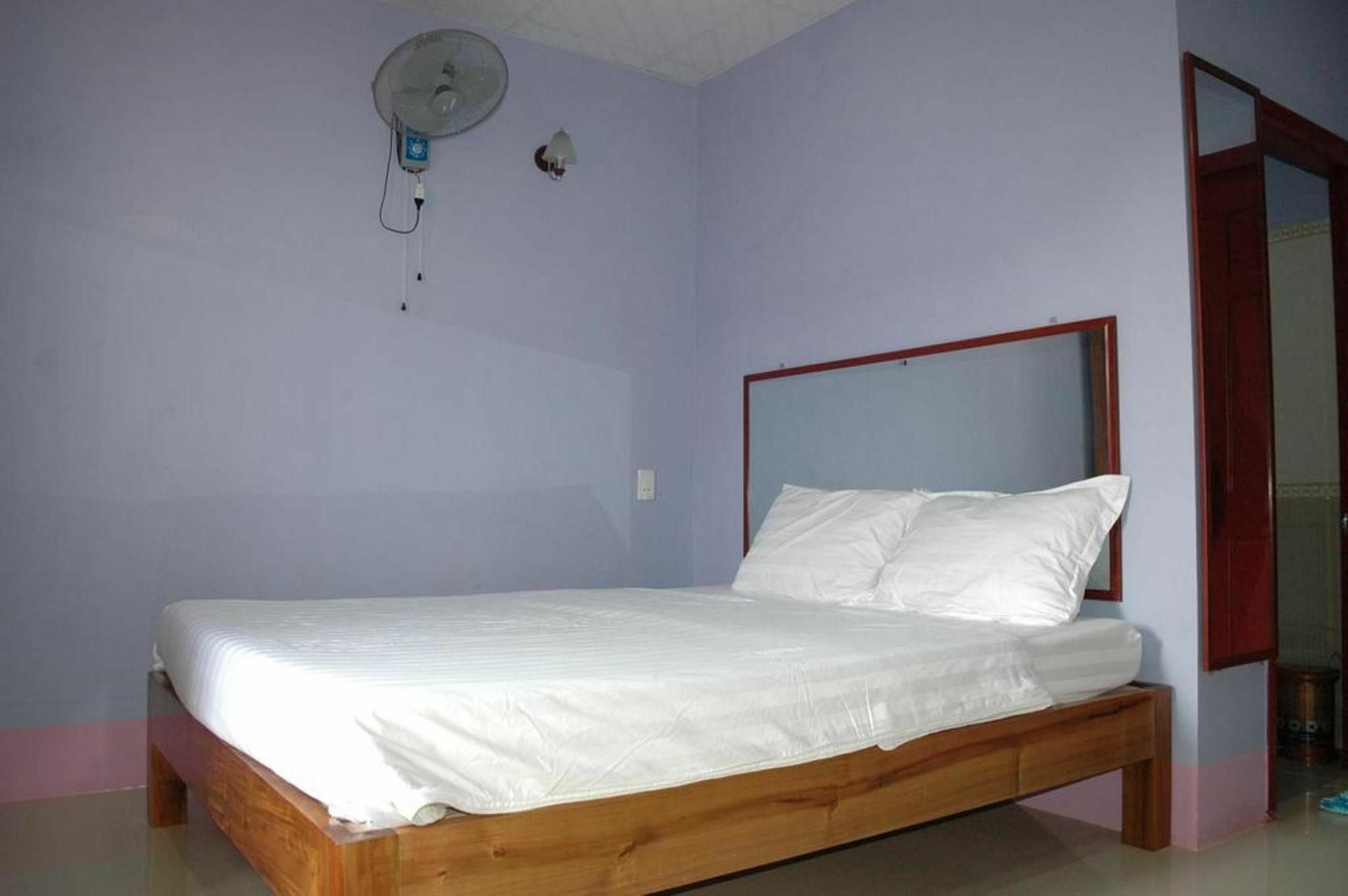 Ha Phat Hotel Duong Dong  Exterior photo
